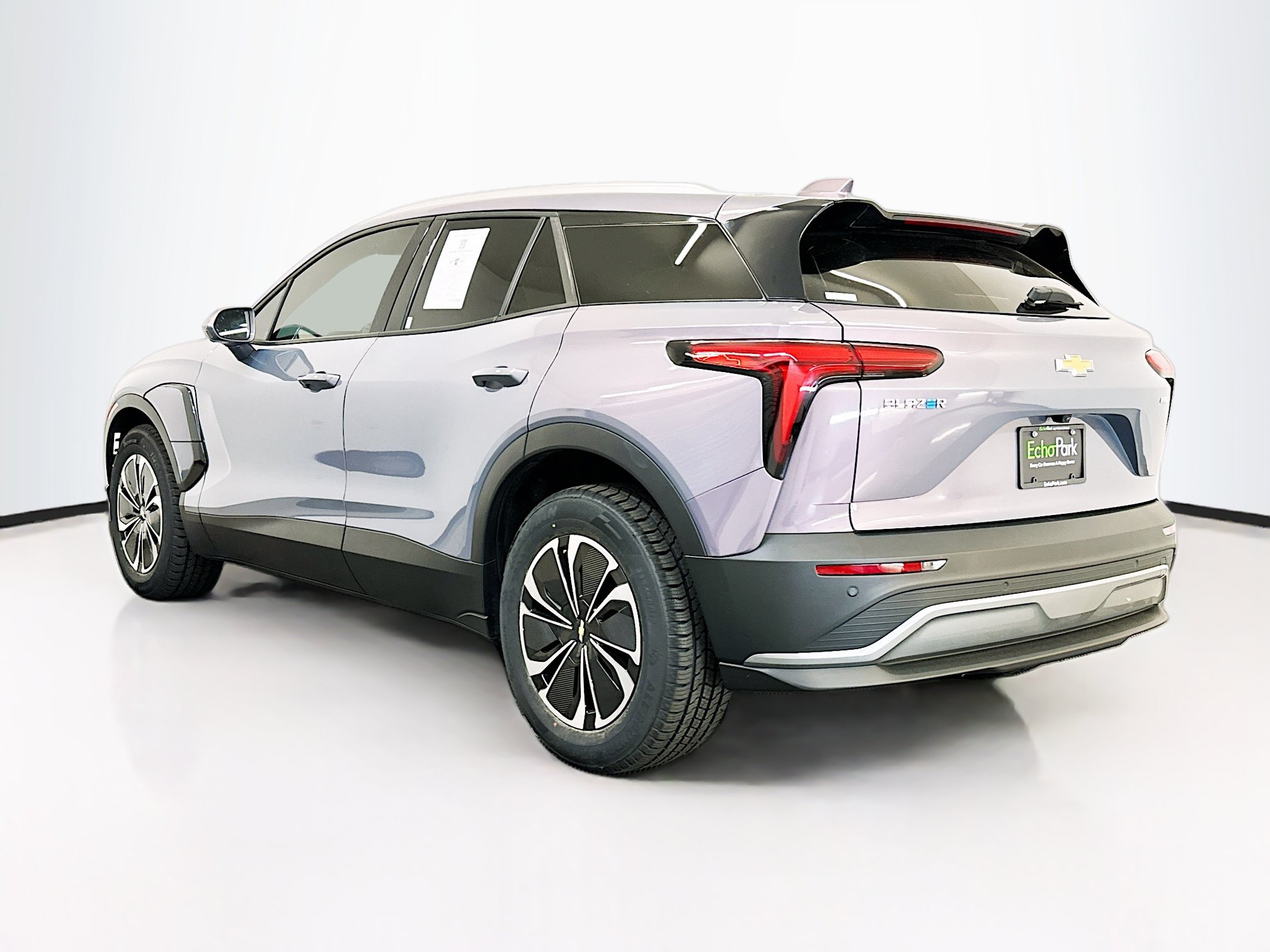 Used 2024 Chevrolet Blazer EV LT AWD/4WD image 5