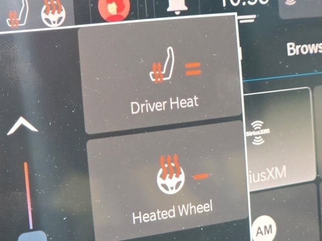 Used 2023 Chrysler Voyager LX FWD image 13