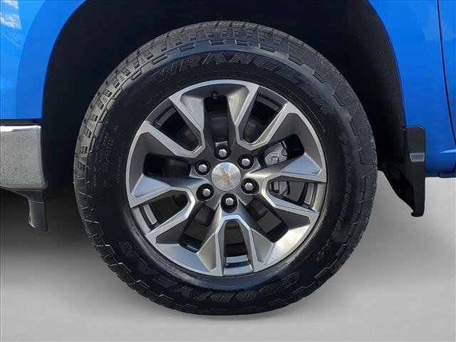 Certified 2025 Chevrolet Silverado 1500 LT w/ Convenience Package II image 29
