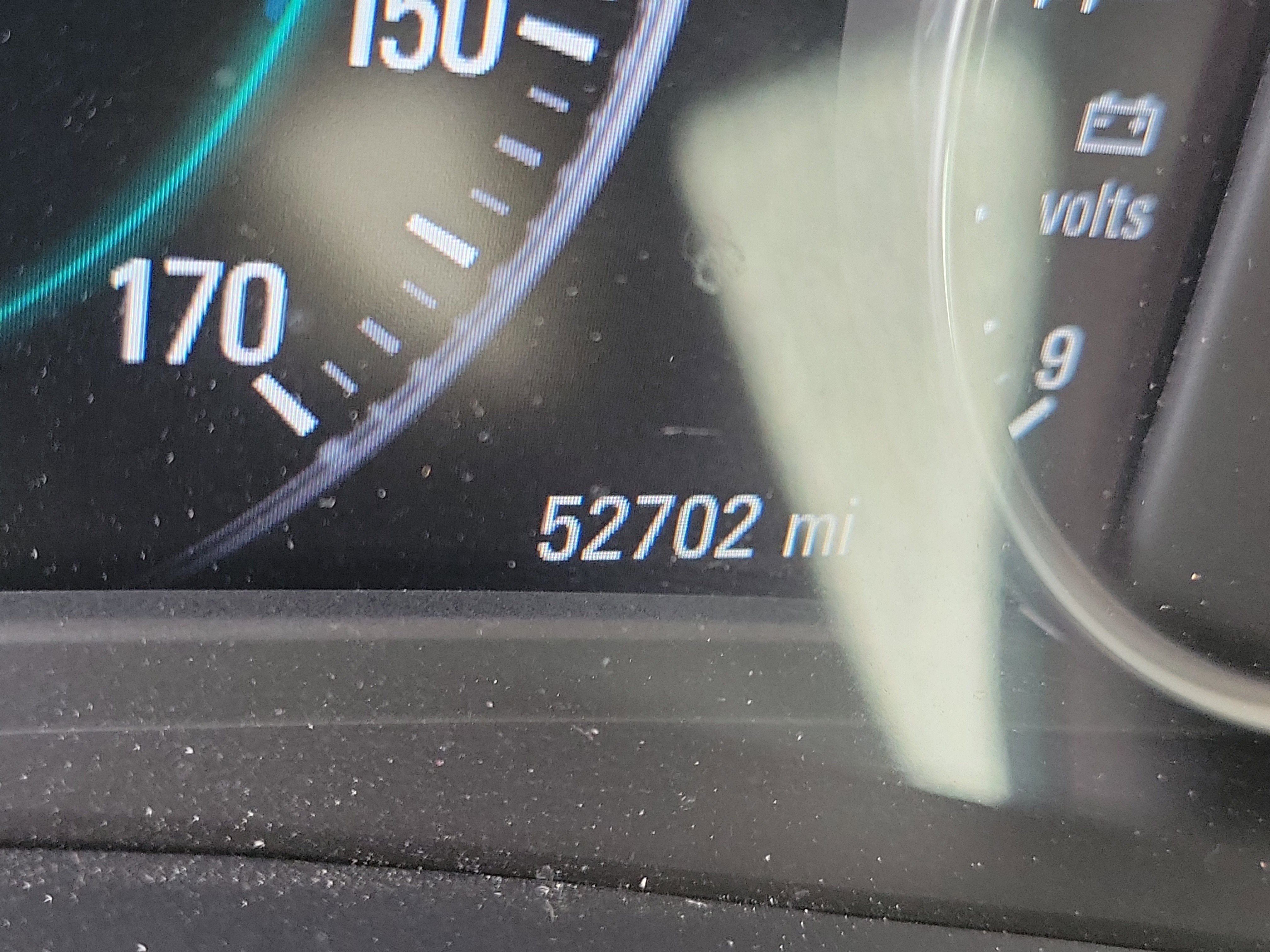 Used 2017 Buick LaCrosse Essence w/ Sun and Shade Package image 27