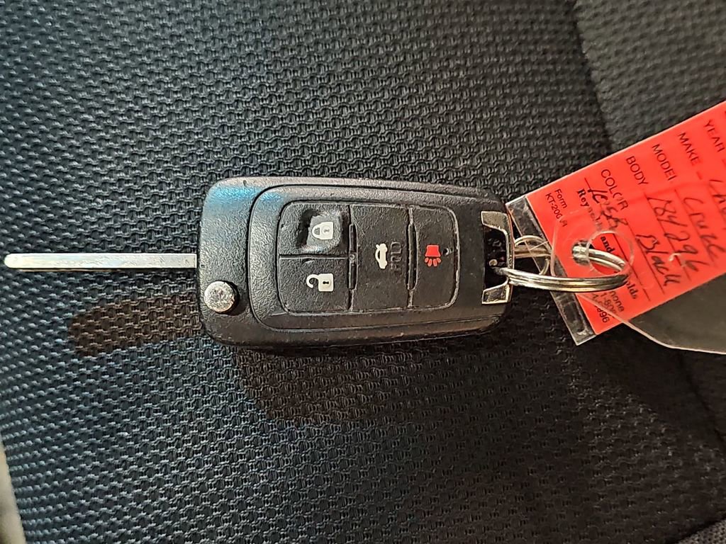 Used 2016 Chevrolet Cruze LT w/ Technology Package image 39