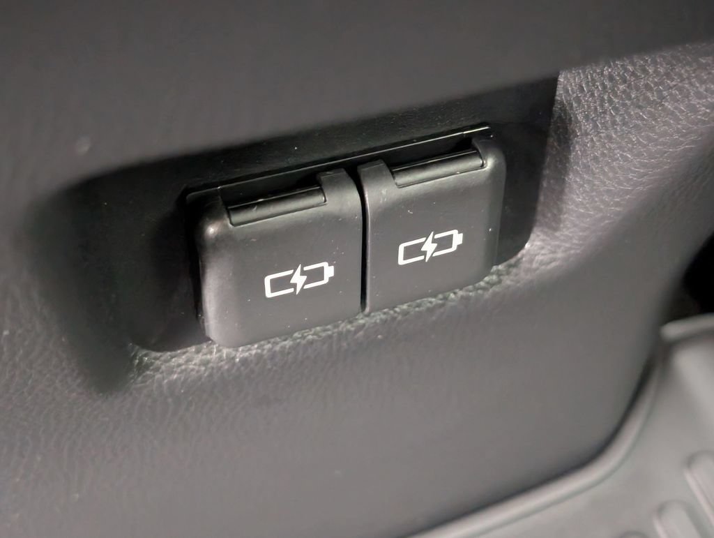 Used 2024 Toyota RAV4 XLE w/ Convenience Package FWD image 26