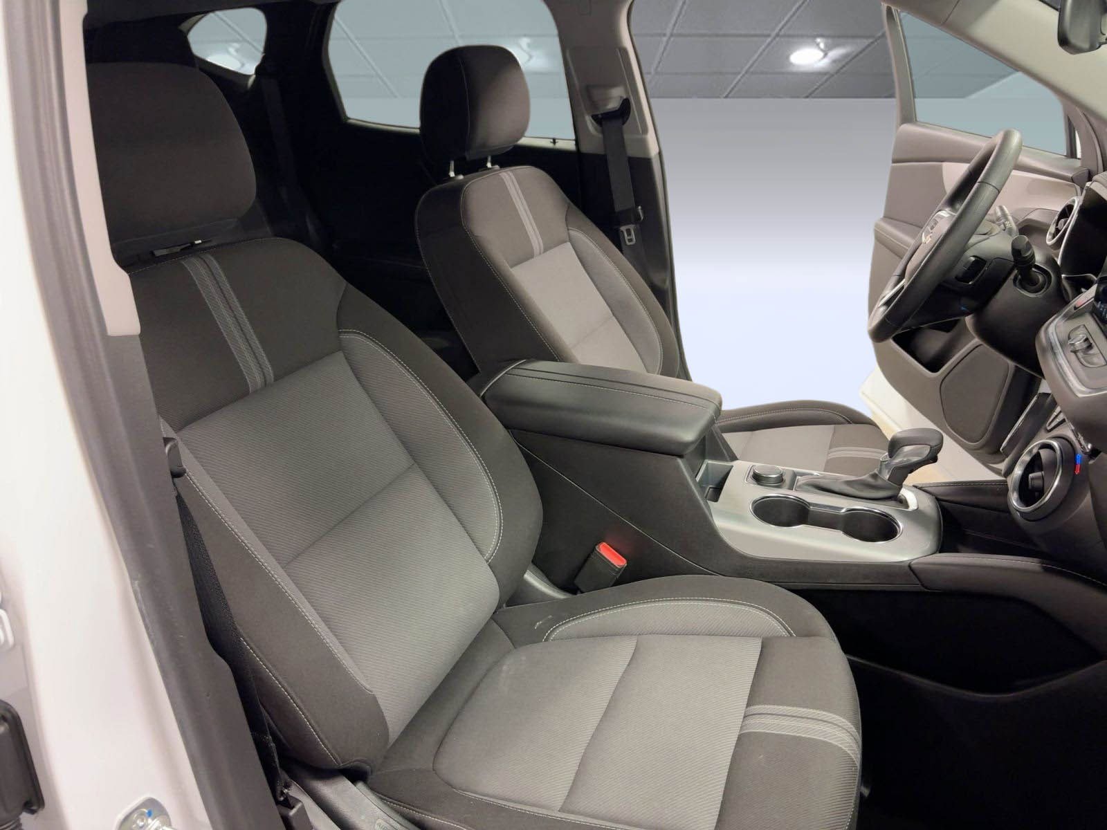 Certified 2025 Chevrolet Blazer LT image 31