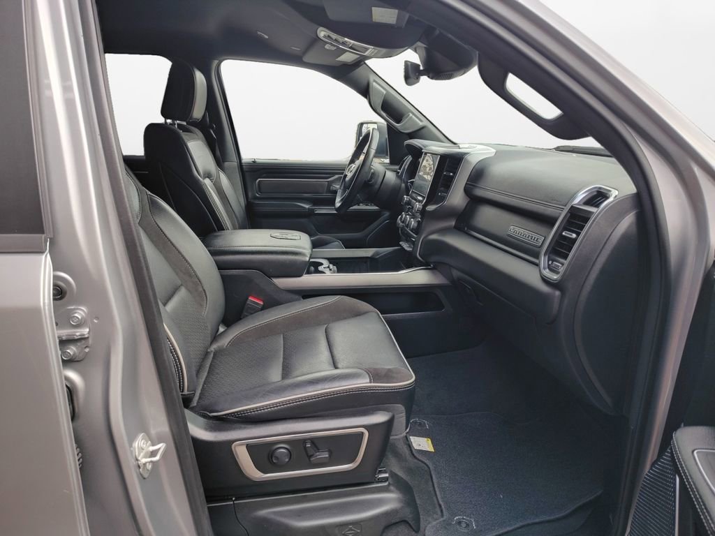 Used 2024 RAM 1500 Laramie image 23