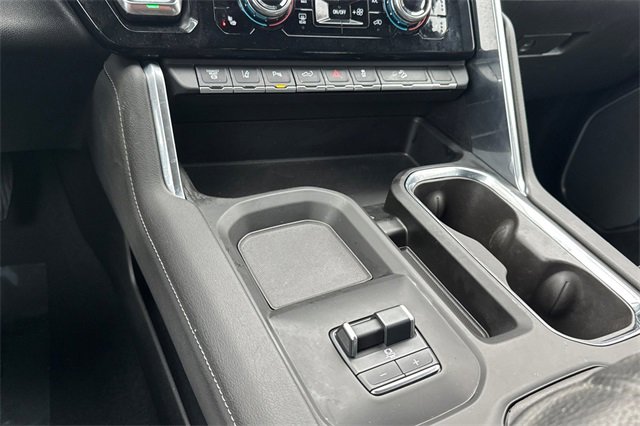 Used 2025 GMC Sierra 2500 Denali image 32