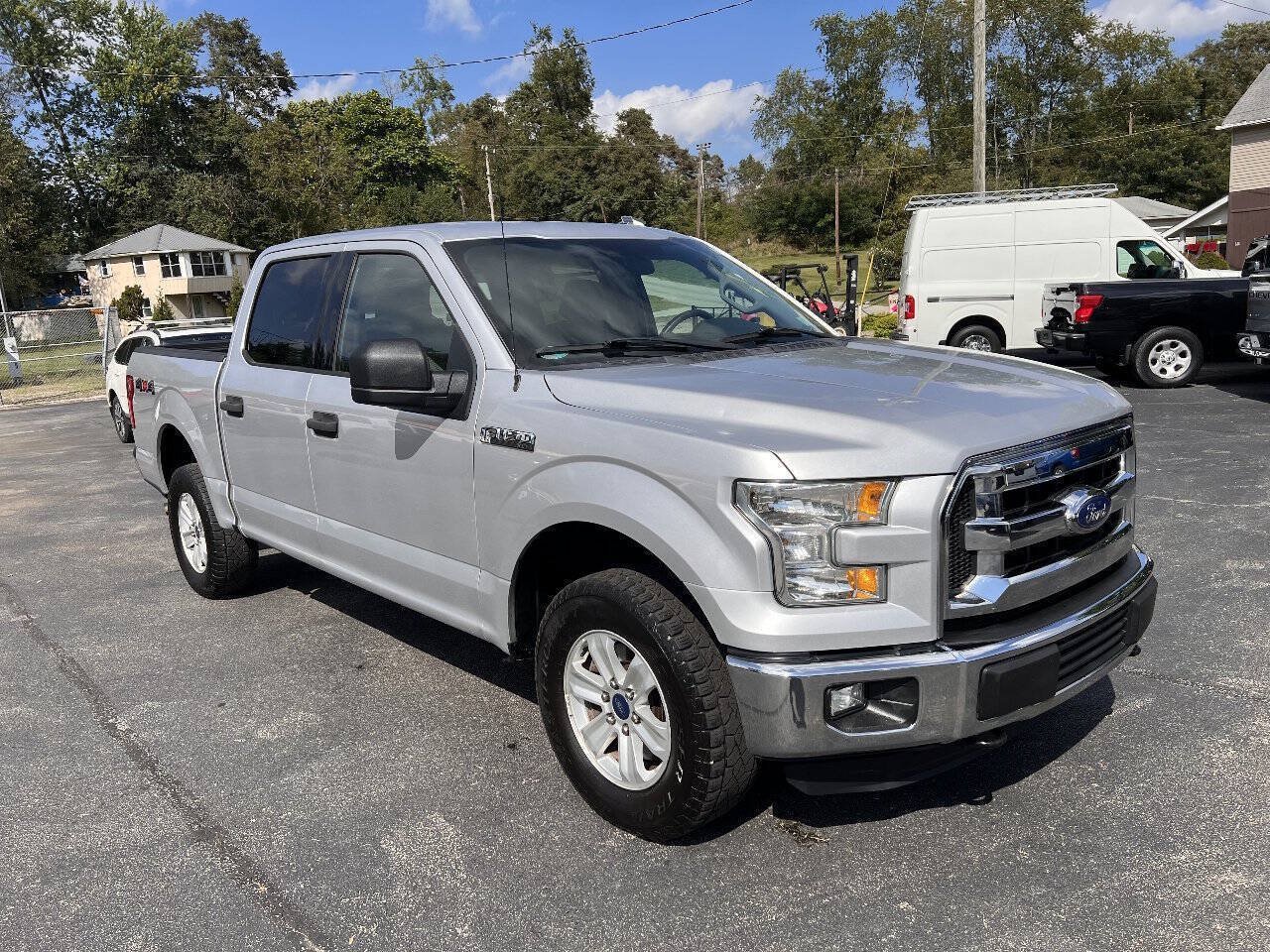 Used 2015 Ford F150 XLT AWD/4WD image 3