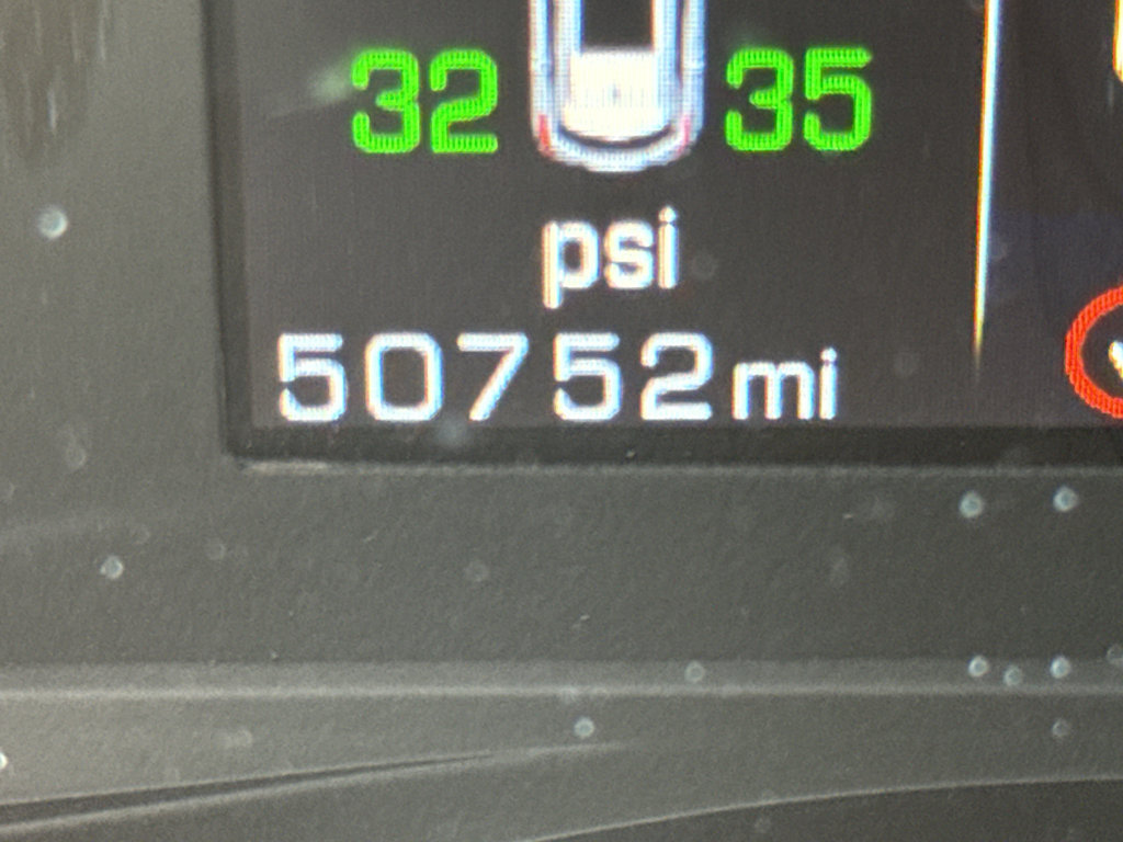 Used 2019 Cadillac XT5 Luxury image 16