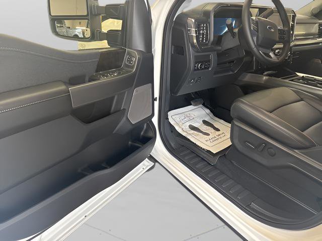 New 2025 Ford F350 Lariat w/ FX4 Off-Road Package image 6