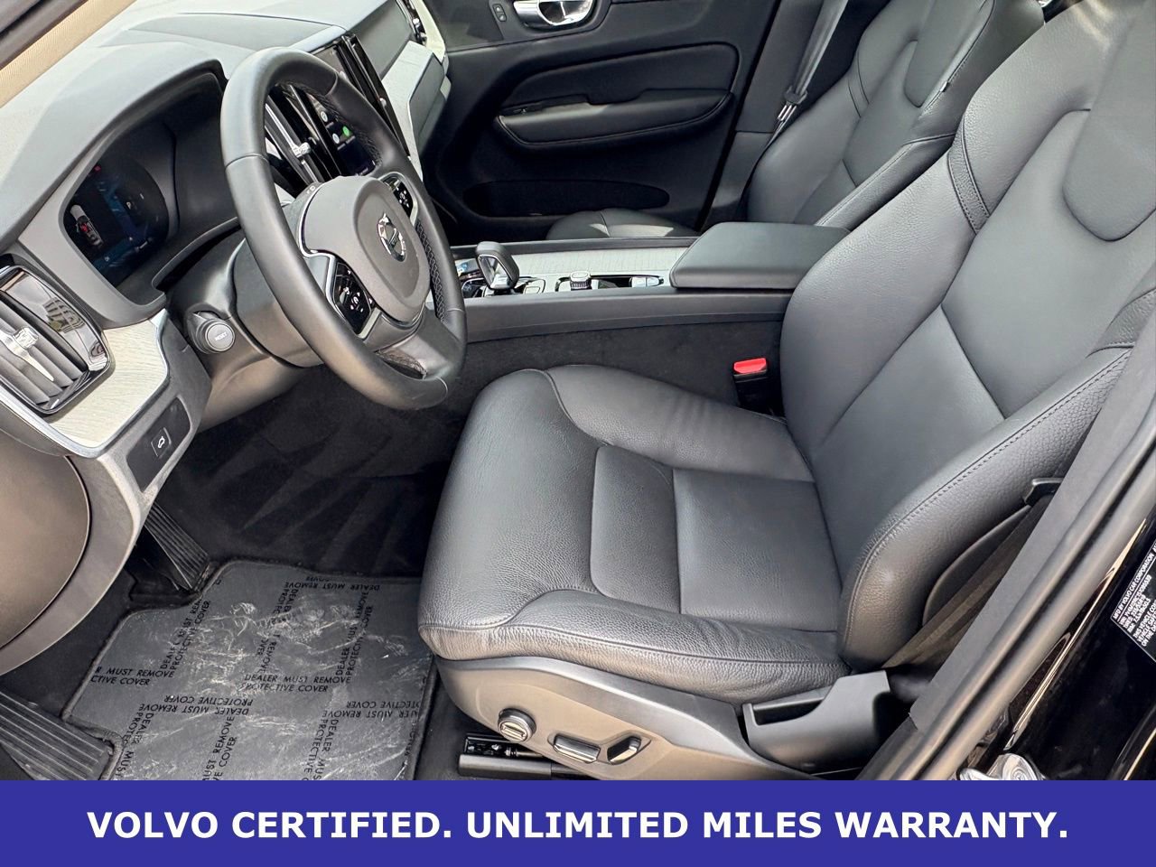Certified 2025 Volvo XC60 B5 Plus AWD/4WD image 28