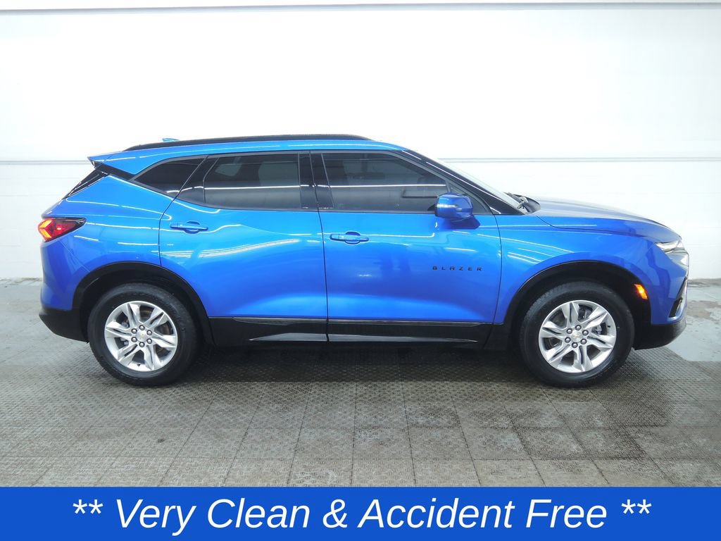 Used 2021 Chevrolet Blazer RS w/ Driver Confidence II Package FWD image 3