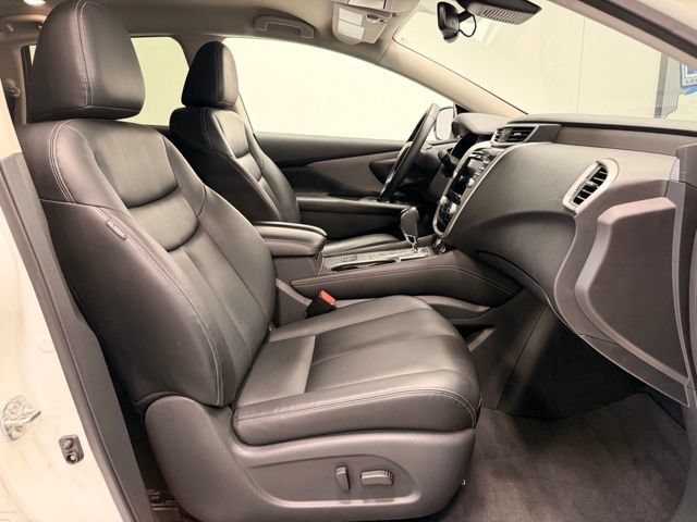 Used 2022 Nissan Murano SV AWD/4WD image 12