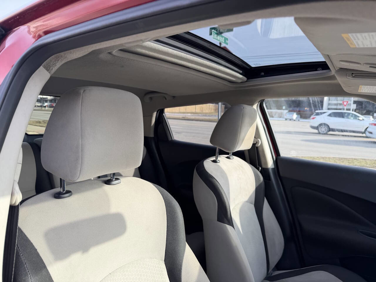 Used 2014 Nissan Juke SV w/ Navigation Package image 25