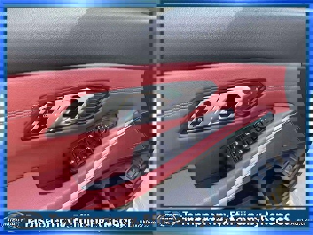 Used 2023 BMW M340i xDrive image 17