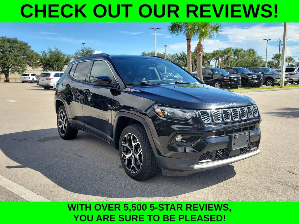 Used 2025 Jeep Compass Limited AWD/4WD image 3
