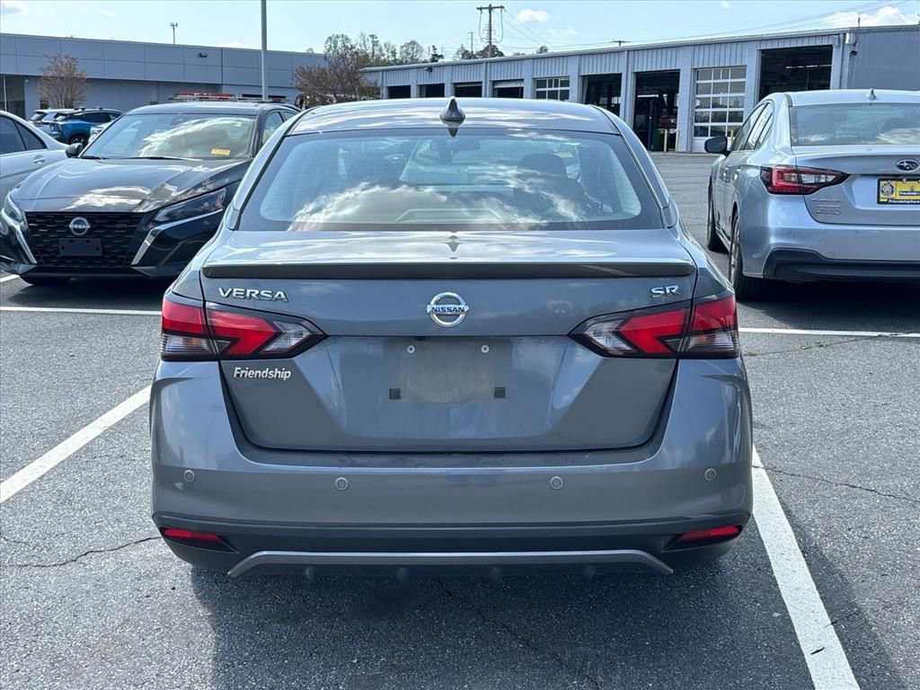 Used 2020 Nissan Versa SR image 8