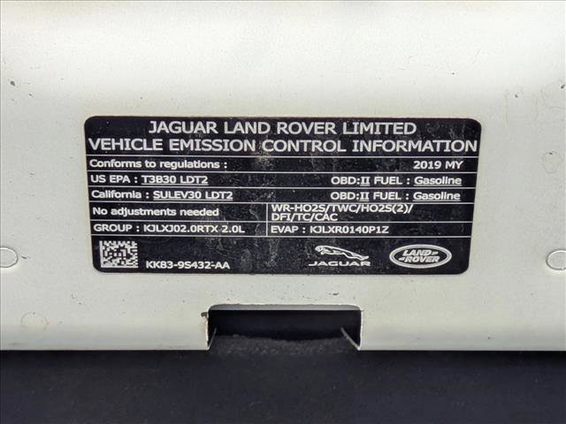 Used 2019 Land Rover Range Rover Velar R-Dynamic SE image 26