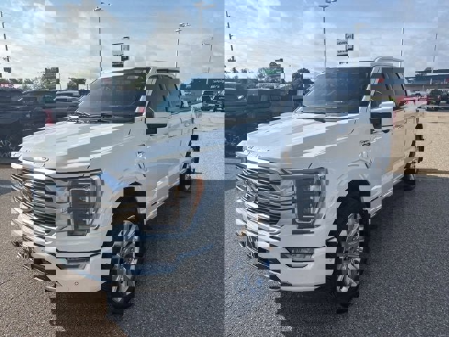 Used 2023 Ford F150 Limited image 7