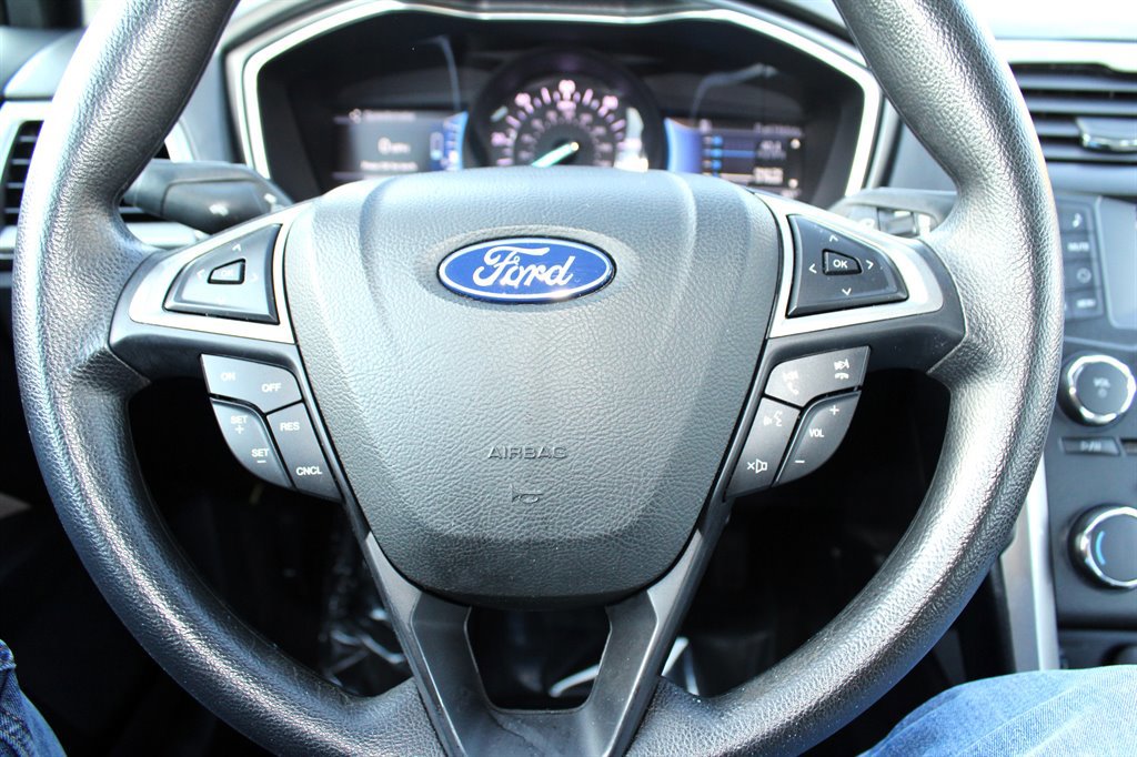 Used 2018 Ford Fusion S image 27