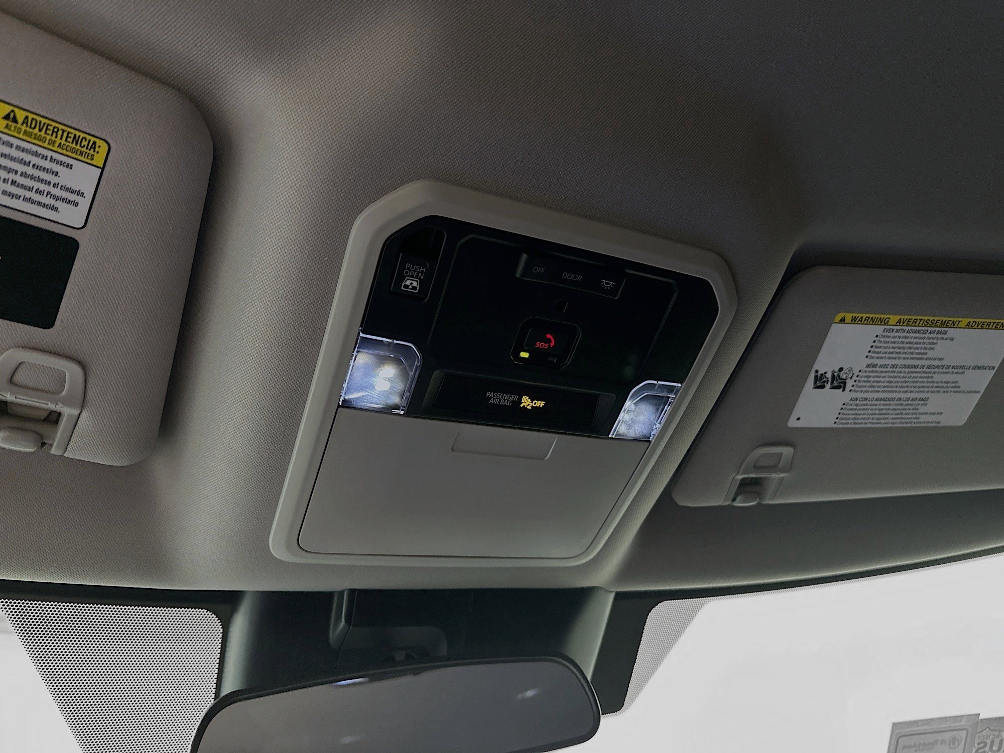 Used 2022 Toyota Tundra SR5 w/ Convenience Package image 17