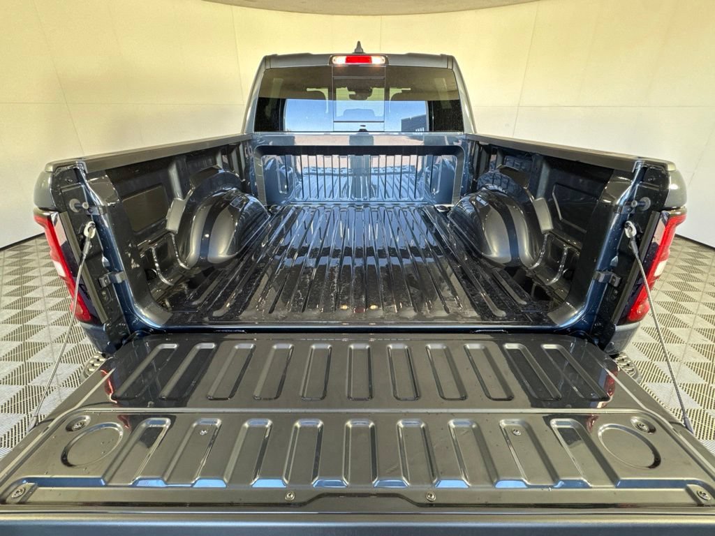 New 2027 RAM 1500 4x4 Crew Cab image 27