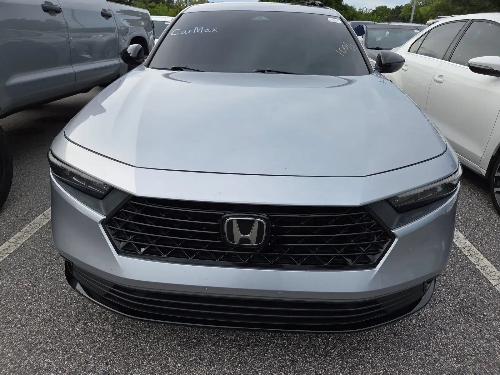 Used 2023 Honda Accord Sport image 2