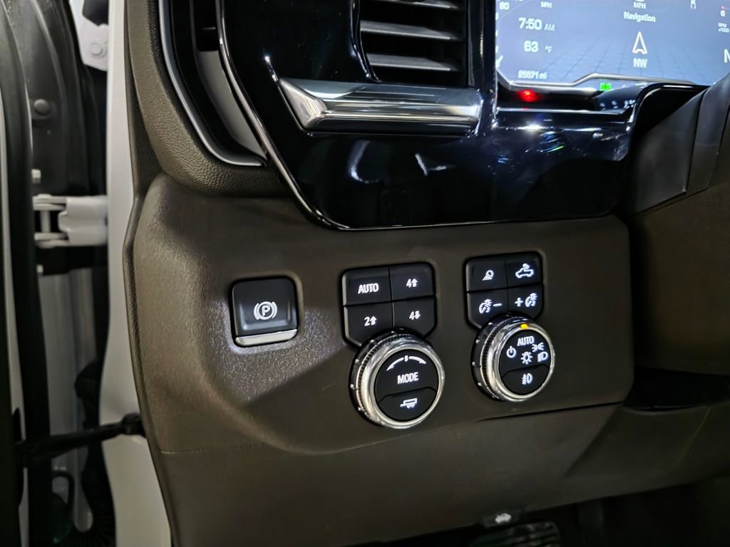 Used 2023 GMC Sierra 1500 SLT w/ SLT Premium Package image 12