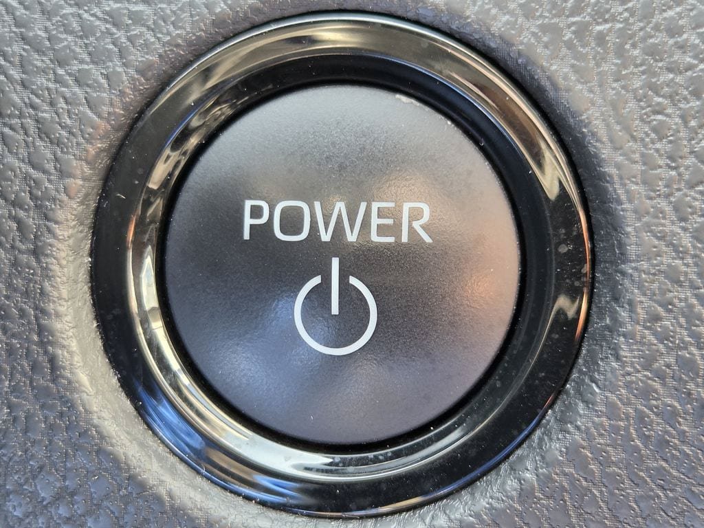 Used 2025 Toyota Camry LE FWD image 22