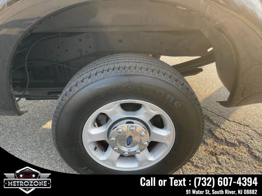 Used 2016 Ford F250 XL w/ XL Appearance Package image 13