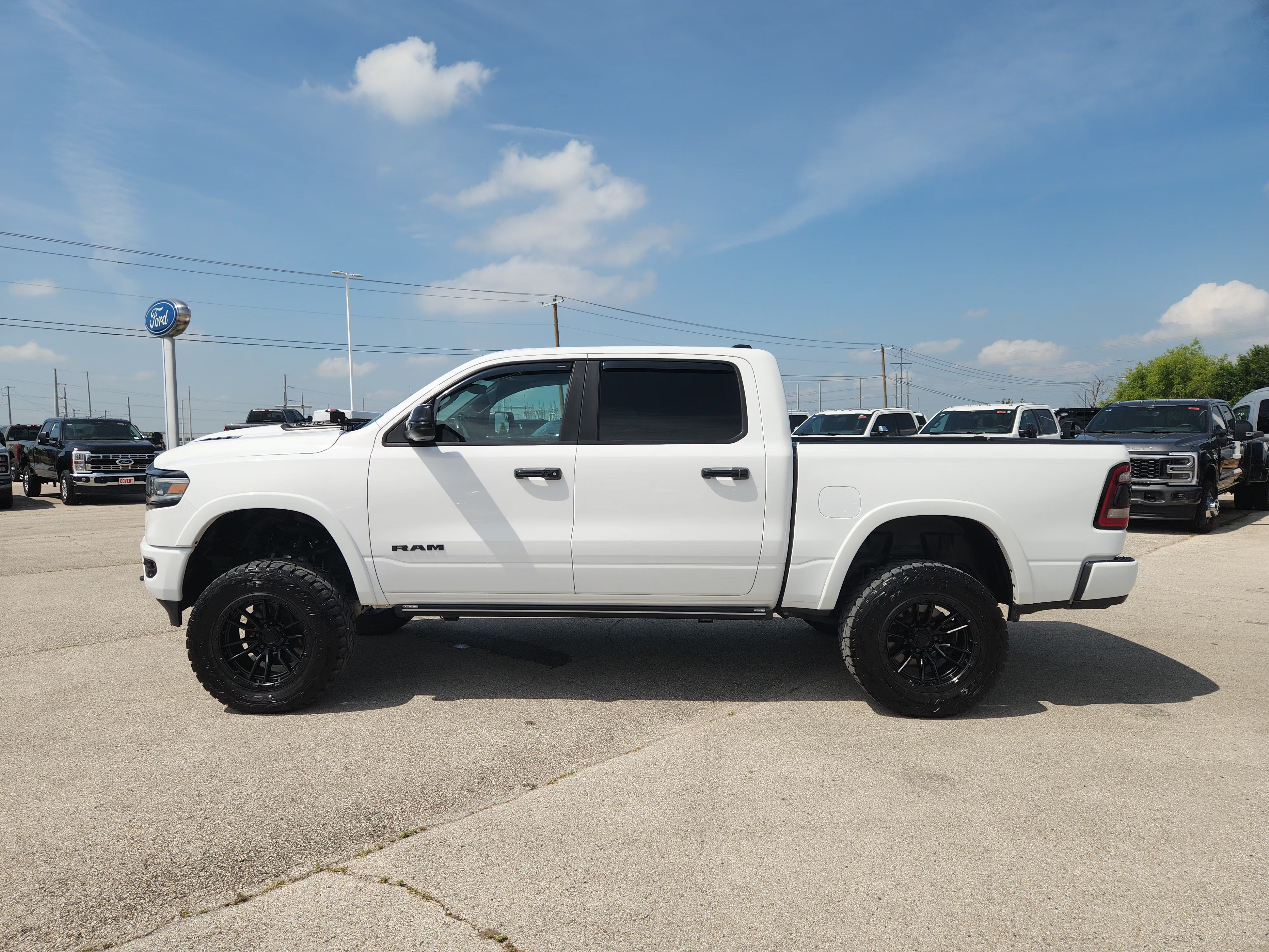 Used 2022 RAM 1500 Limited w/ Night Edition RWD image 4
