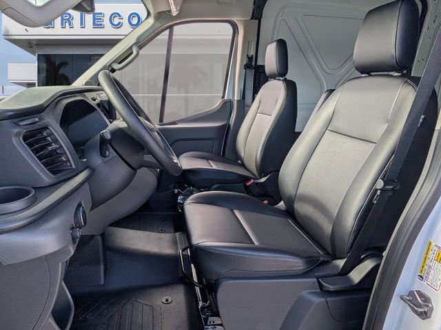 New 2026 Ford Transit 250 148 Medium Roof RWD image 4