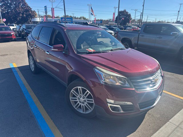 Used 2015 Chevrolet Traverse LT w/ Style and Technology Package AWD/4WD image 3