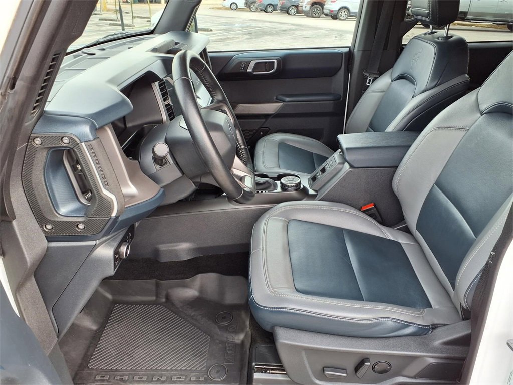 Used 2023 Ford Bronco Outer Banks image 25