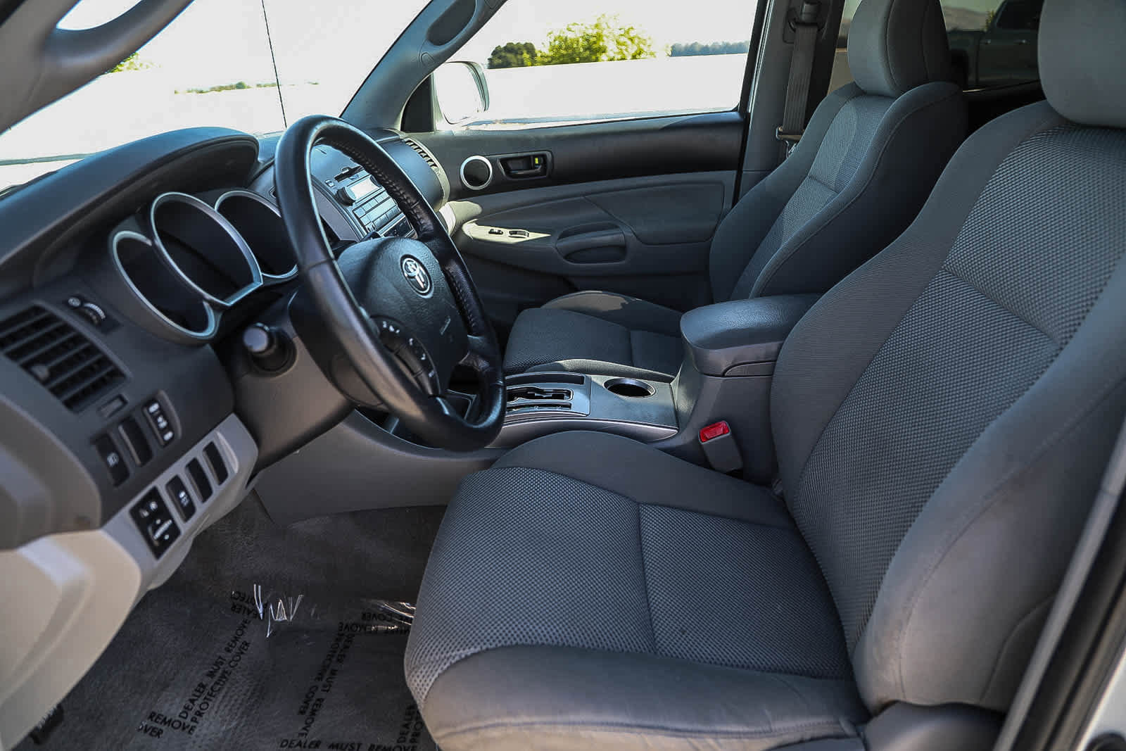 Used 2011 Toyota Tacoma PreRunner w/ TRD Sport Pkg w/JBL Audio RWD image 17