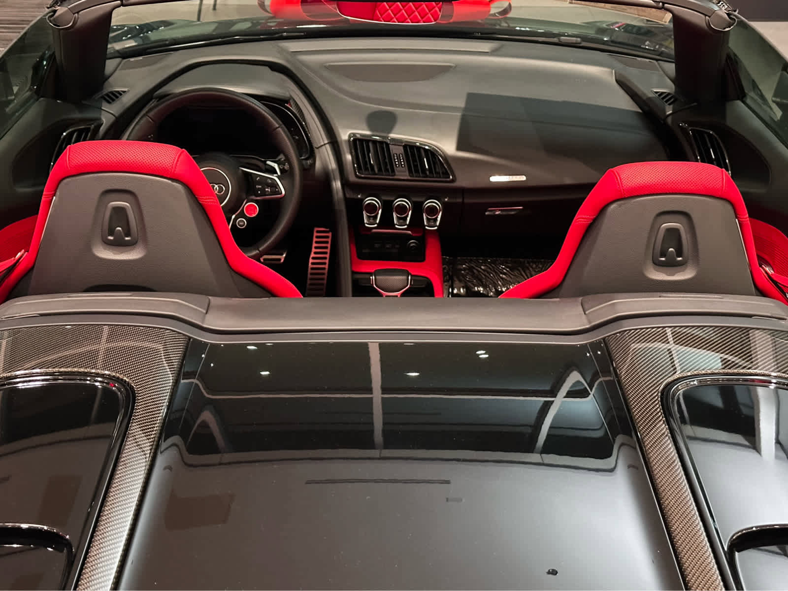 Certified 2023 Audi R8 V10 performance image 31