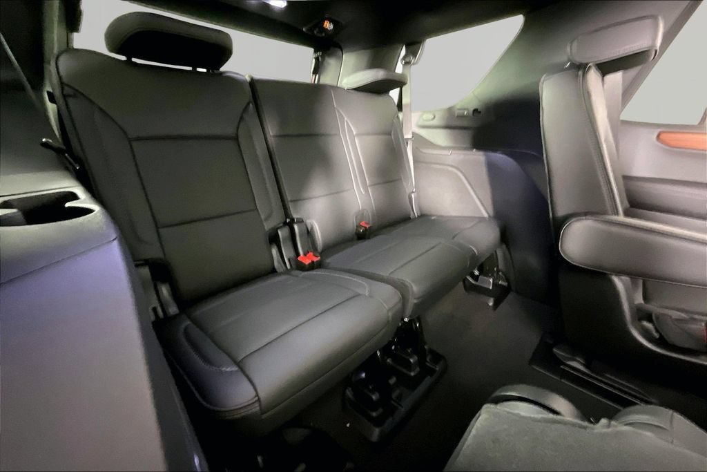 Certified 2026 GMC Yukon Denali w/ Sun & Power Step Package AWD/4WD image 25