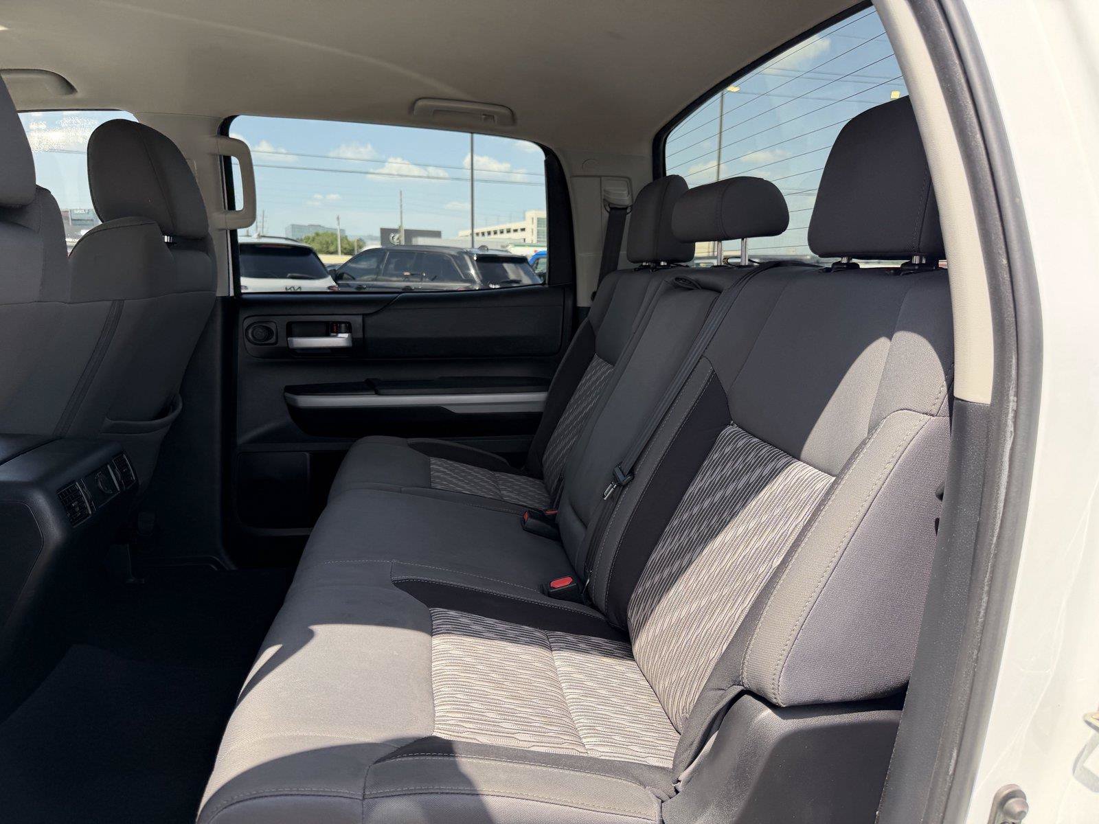 Used 2020 Toyota Tundra SR5 w/ SR5 Upgrade Package RWD image 18