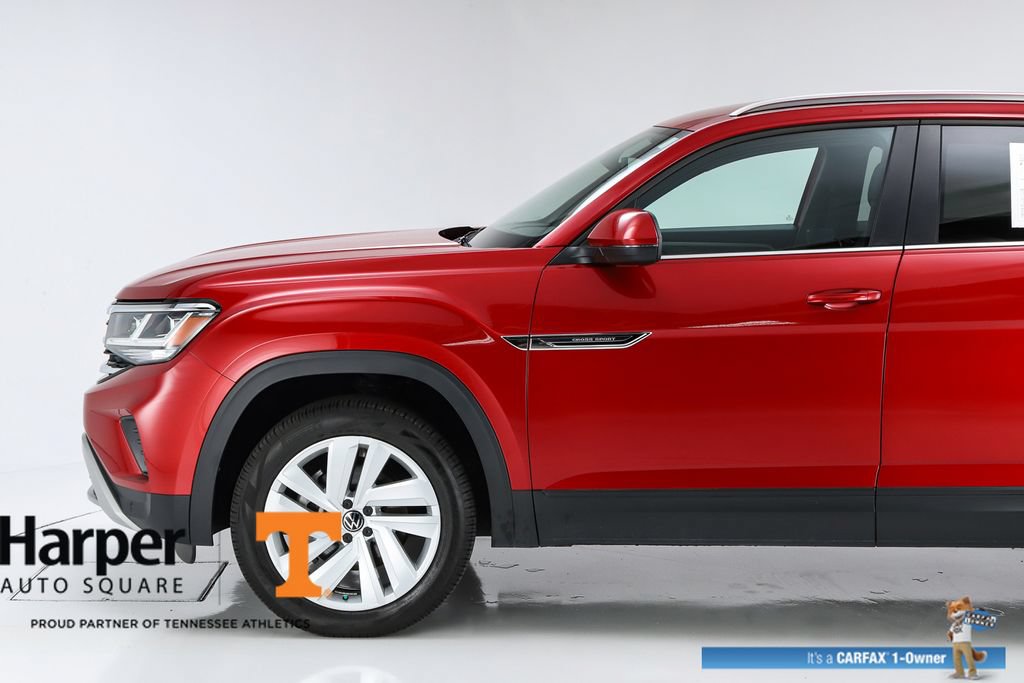 Used 2023 Volkswagen Atlas Cross Sport SE FWD image 41
