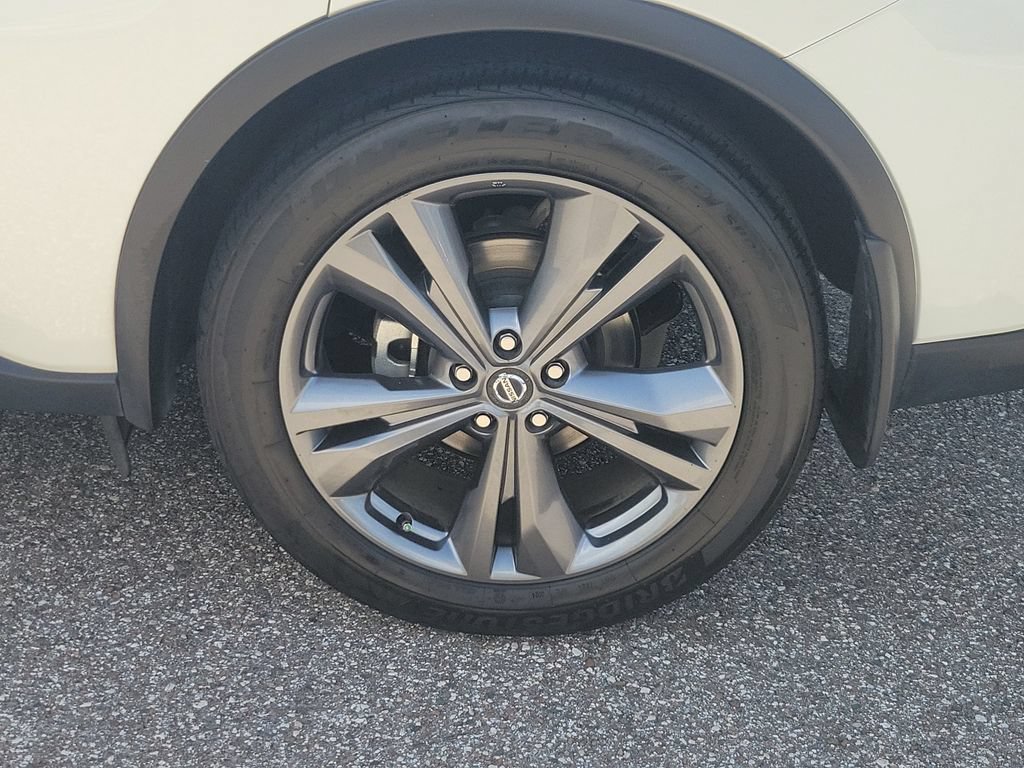 Certified 2022 Nissan Murano Platinum w/ Cargo Package FWD image 5