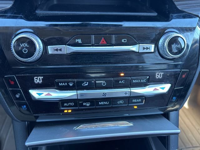 Used 2021 Ford Explorer Limited w/ Equipment Group 301A RWD image 17
