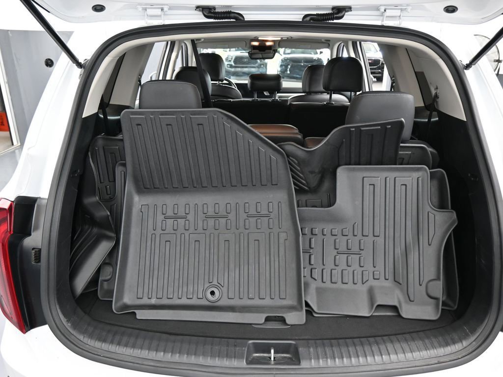 Used 2025 Kia Telluride LX FWD image 43