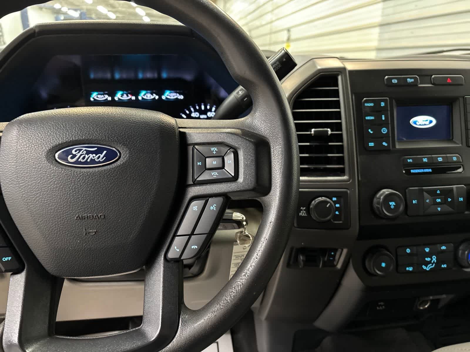 Used 2022 Ford F350 XL w/ Power Equipment Group AWD/4WD image 13