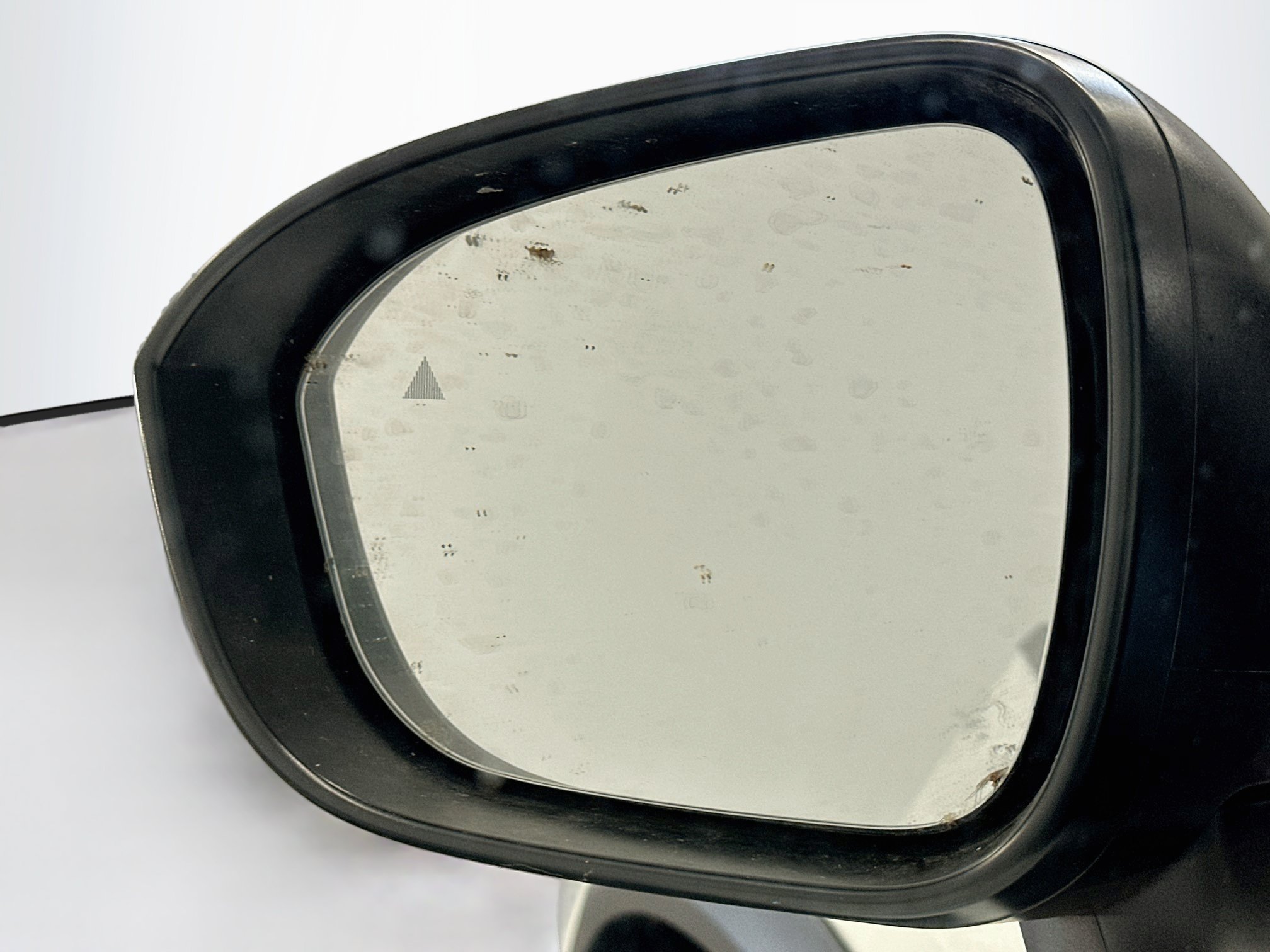 Used 2023 Nissan Rogue S AWD/4WD image 16