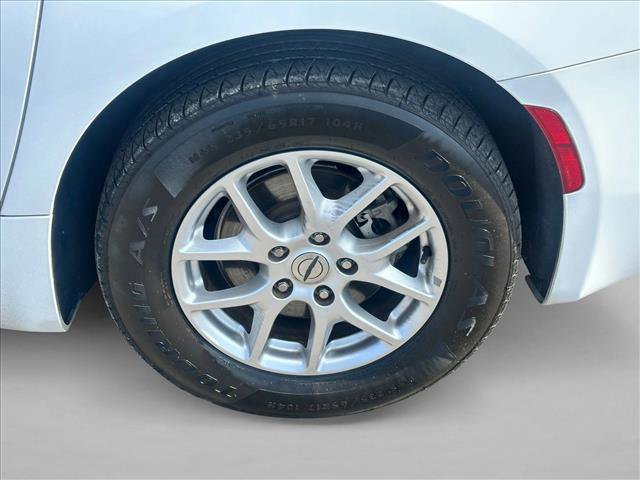 Used 2021 Chrysler Voyager Lxi image 23