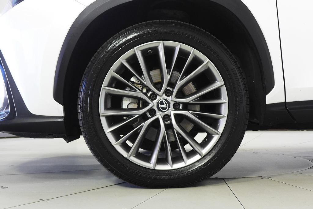 Used 2022 Lexus NX 350 AWD w/ Vision Package image 5