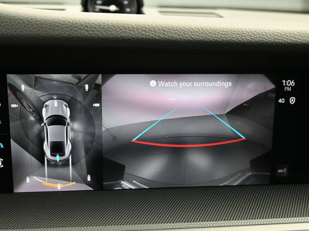 Certified 2025 Porsche 911 Carrera RWD image 9