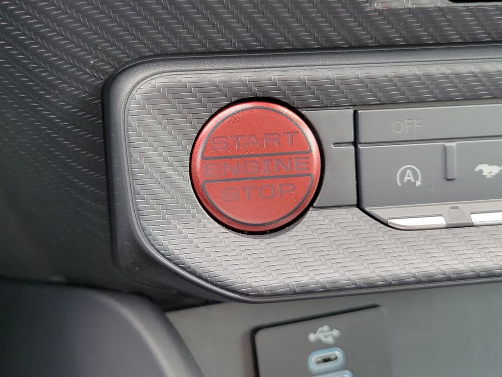 New 2026 Ford Mustang Coupe w/ Bronze Appearance Package image 31