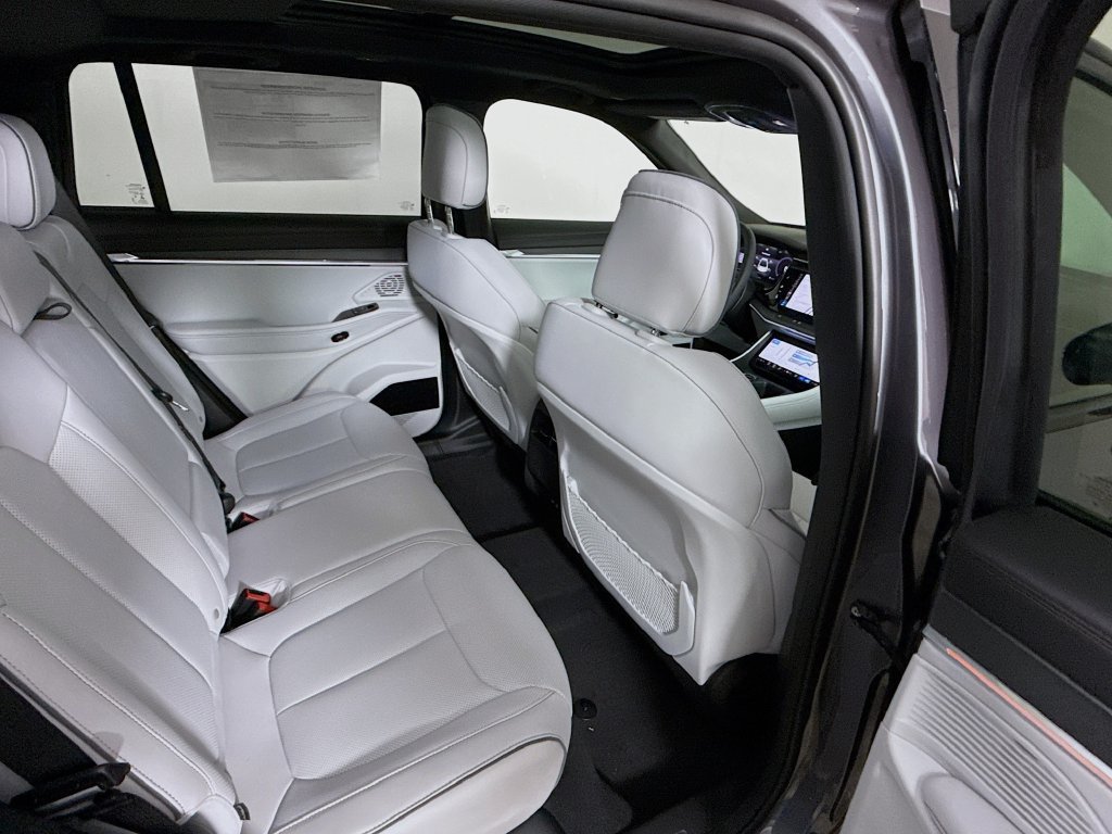 New 2025 Jeep Wagoneer S Limited AWD/4WD image 30