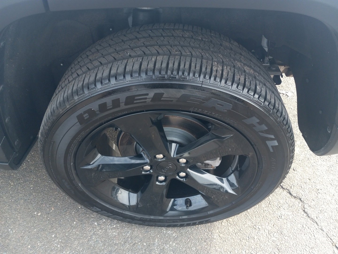 Used 2025 Jeep Grand Cherokee Altitude image 29