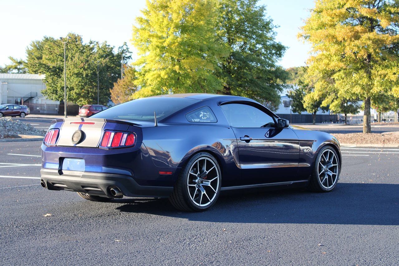 Used 2011 Ford Mustang GT Premium w/ Comfort Pkg RWD image 6