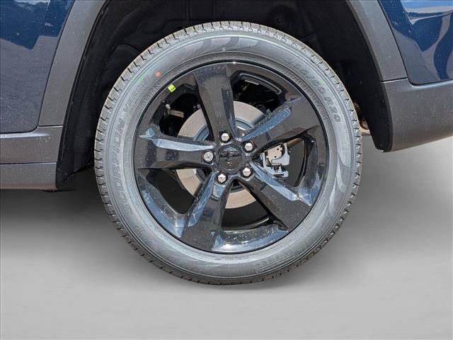 New 2026 Jeep Grand Cherokee Limited AWD/4WD image 10